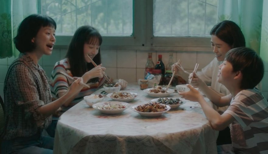 《摩天大楼》：钟洁人生悲剧的根源，仅仅是因为她嫁错人了吗？