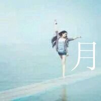 求三人闺蜜头像，一张里面有一个人，要带字，女生的。