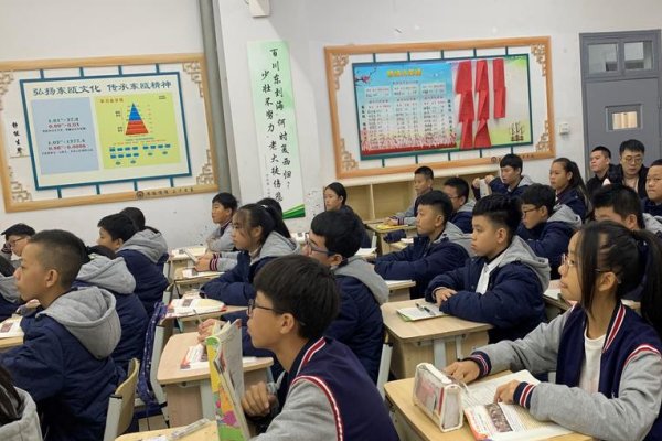 屈字怎么组词语