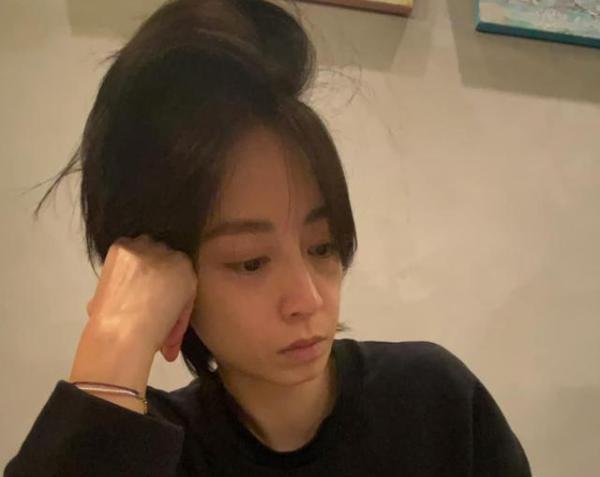 又一女星婚变！与丈夫貌合神离5年，男方被曝生活混乱