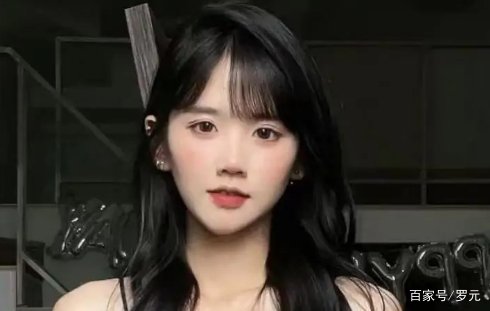 “纯欲天花板”井川里予,2个月吸粉1000万,她究竟是如何走红的?