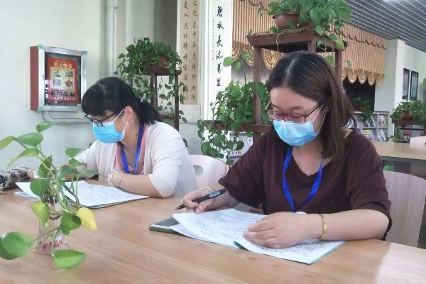 如何应对同学磕cp？