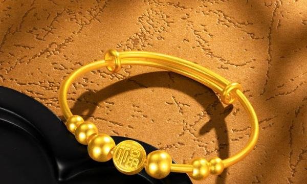 黄金首饰回收价格查询今日2025 黄金首饰回收价格查询今日多少钱一克