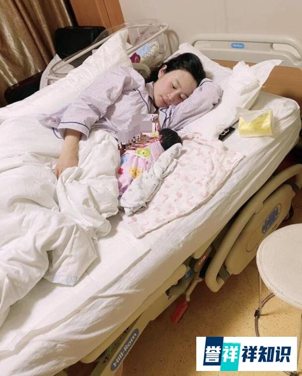 为护爱妻，张纪中承认再婚并晒出两人结婚证，两人已婚3年生俩娃