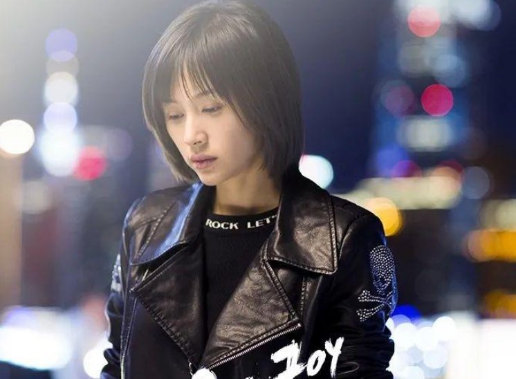 王子文在节目中谈初恋劈腿，这段感情对她的伤害有多大？