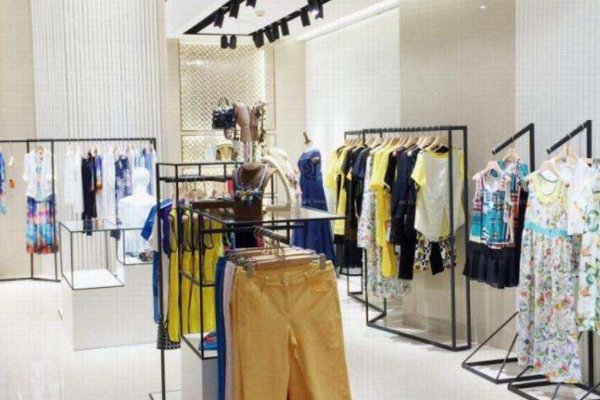 服装店一般都需要培训几个点