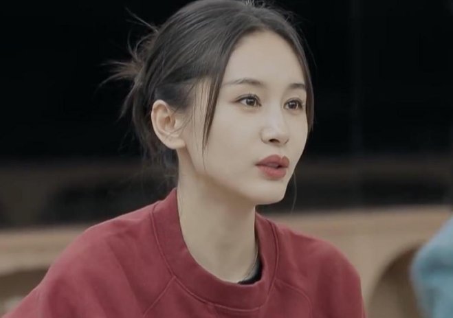王子文在节目中谈初恋劈腿，这段感情对她的伤害有多大？