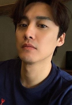 韩星吴尚津通过汉语四级考试,汉语四级考试难度有多大?