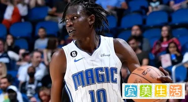 官宣!太阳3换1正式达成!16人豪阵出炉,超过2.4亿支出只为夺冠