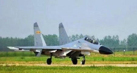 解放军首次曝光超强制空战斗机,这款战机到底有何特别之处?