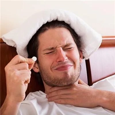 喉咙痛吃什么好的快?