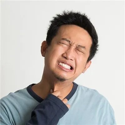 喉咙痛吃什么好的快?