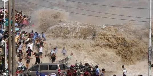 墨西哥海啸预警，跟当地的地震有关吗？