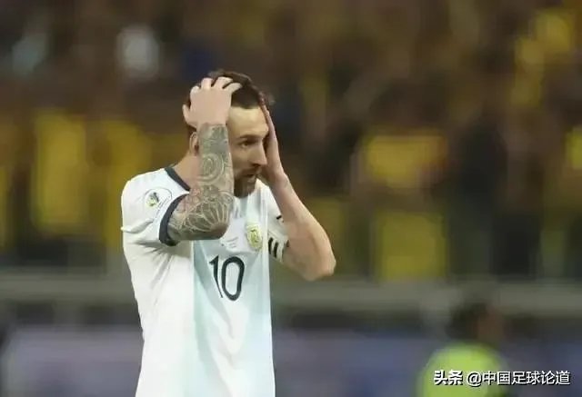 为什么梅西在巴萨就很厉害，离开巴萨就很弱呢？