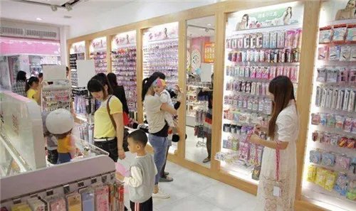 饰品店加盟哪家好 如何选择饰品品牌