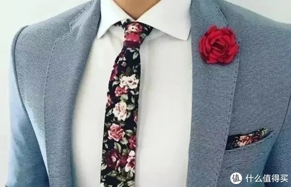 不会系领带?最常见领带系法教学,图文并茂,一看就会(建议收藏)