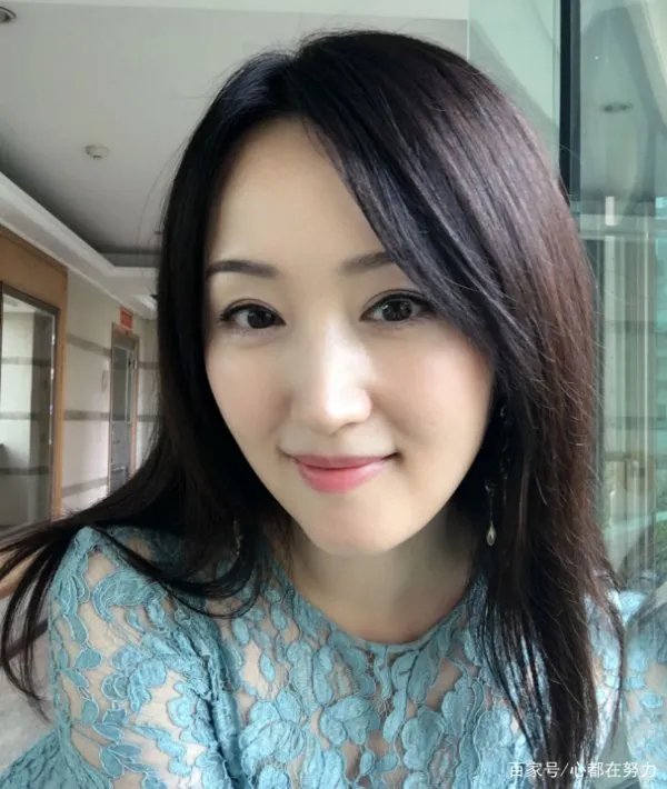 向华强花费百万请杨钰莹吃饭,赖文峰冲进去说:她是我的女人,发生了什么?