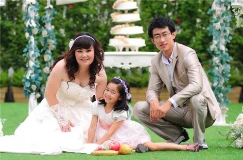 北京亲子婚纱照图片2017 亲子婚纱照怎么拍好看