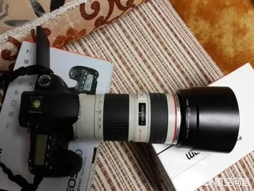 70-200镜头究竟是F2.8实用还是F4实用？