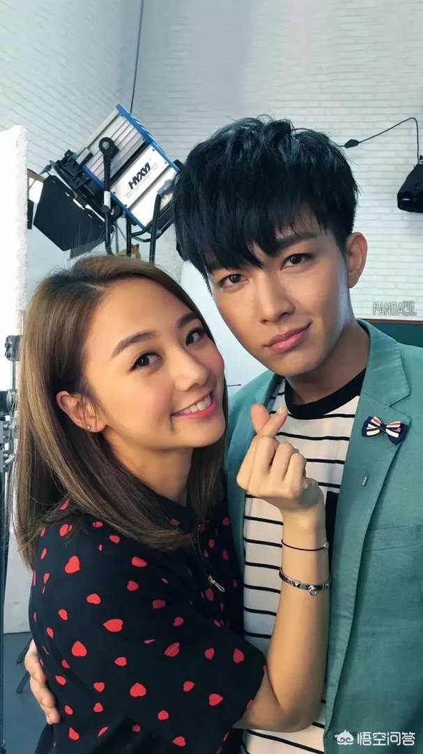 吴映洁为什么一直红不起来?她和炎亚纶有没有在一起?