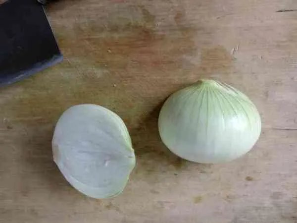 石锅烤肉怎么做好吃，石锅烤肉的家常做法