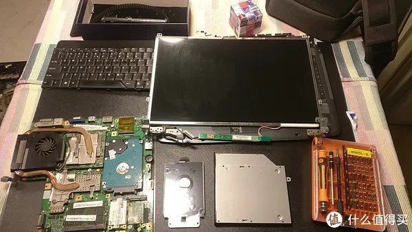 DIY 篇一：我的DIY日常——废旧笔记本改造再利用