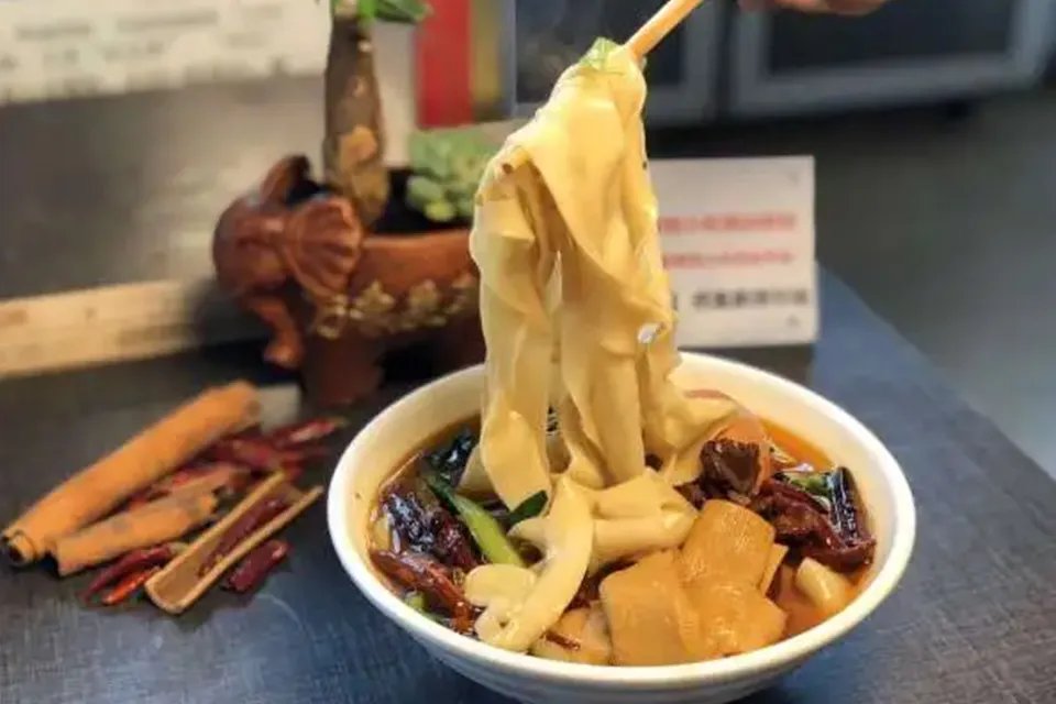 正宗的牛肉板面技术 正宗牛肉板面
