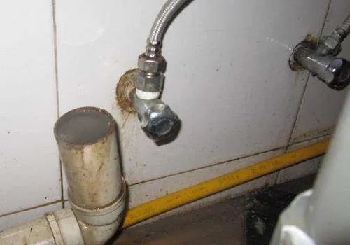 一楼下水道总堵怎么办