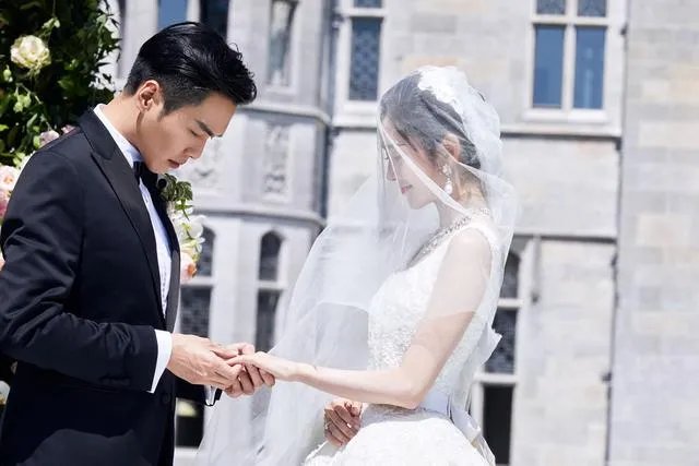 唐艺昕宣布怀孕，你有什么想说的？