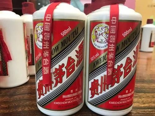 小伙婚宴上喝1斤白酒险丧命,该男子身体遭到了哪些伤害?