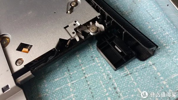 固态攻坚战:DELL 戴尔 INSPIRON N4050升级固态硬盘教程