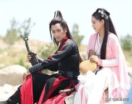 拍古装戏时,为演员定制的古装在杀青后会到哪?