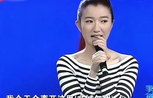 在非诚勿扰中,那个无人敢牵手的“猫脸”化妆师,素颜长成怎么样?