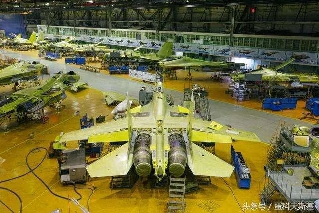 解放军首次曝光超强制空战斗机,这款战机到底有何特别之处?