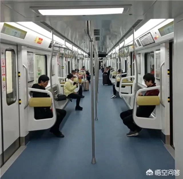 重庆轨道交通环线才通车就出现故障,什么叫人防门侵入限界?