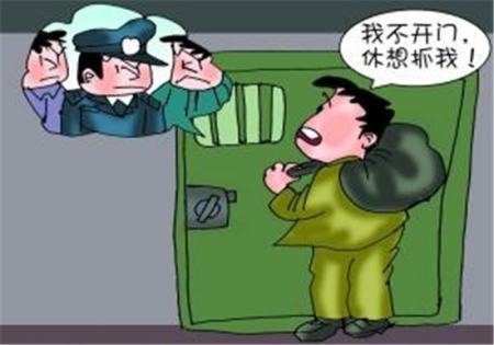 小偷反锁房主家中 怎么会有这么蠢的贼?