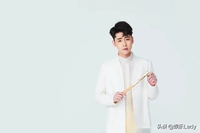 可以分享德云社私服照片吗?