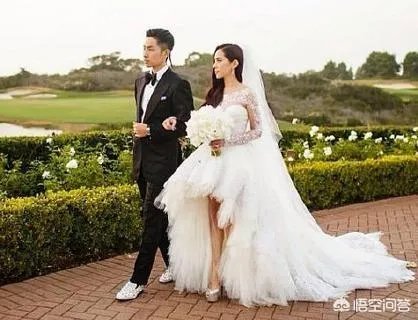 如何看待吴建豪妻子石贞善表示婚姻中屡次受到伤害，已经无法继续，决定离婚的事情？