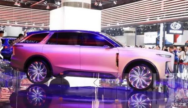 快讯｜红旗纯电动SUV E115信息曝光 尺寸超X7 百公里加速4秒