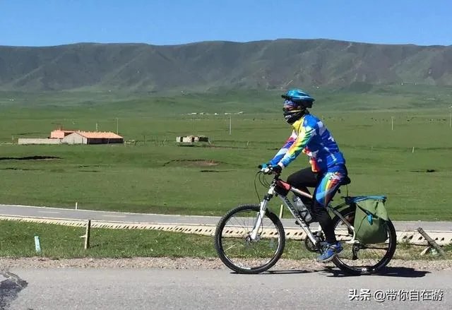 自行车爱好者去骑车旅行,准备个什么户外生存包较好?