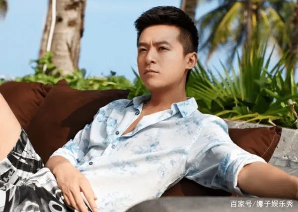 他曾名气不输胡歌，却为何因为演抗日神剧，如今已无戏可拍？