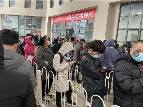 官方:将开展60岁以上人群疫苗接种，疫苗接种需要满足什么条件？