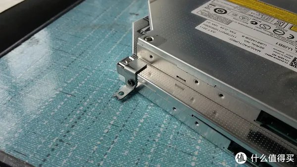 固态攻坚战:DELL 戴尔 INSPIRON N4050升级固态硬盘教程
