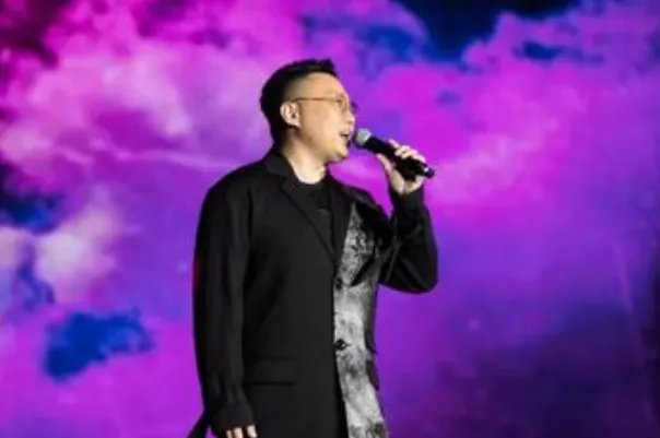 徐誉滕十大经典歌曲排行榜:《等一分钟》上榜,第二适合求婚