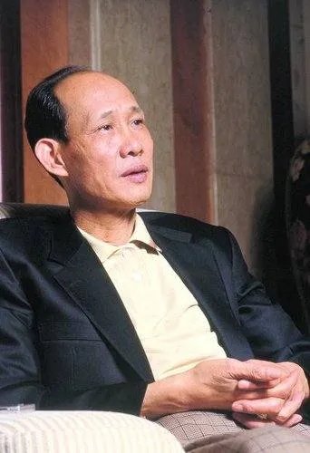 黄如论的个人事迹
