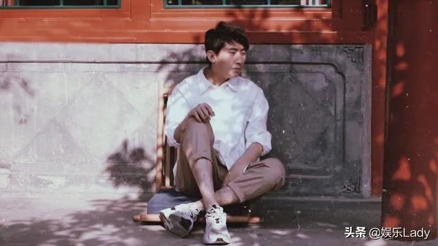 可以分享德云社私服照片吗?
