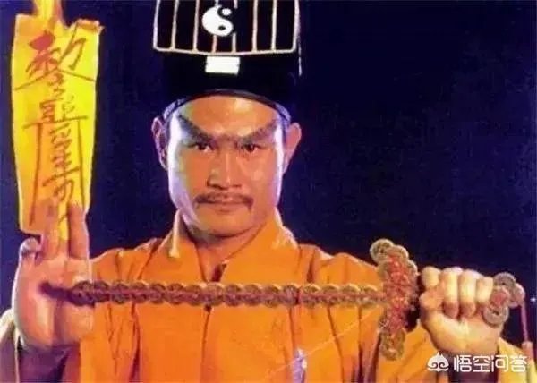 林正英两部经典佳作《僵尸先生》和《僵尸道长》你更喜欢哪一部?
