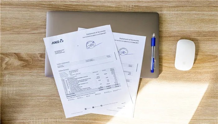 圆珠笔尖的球珠是受什么启发