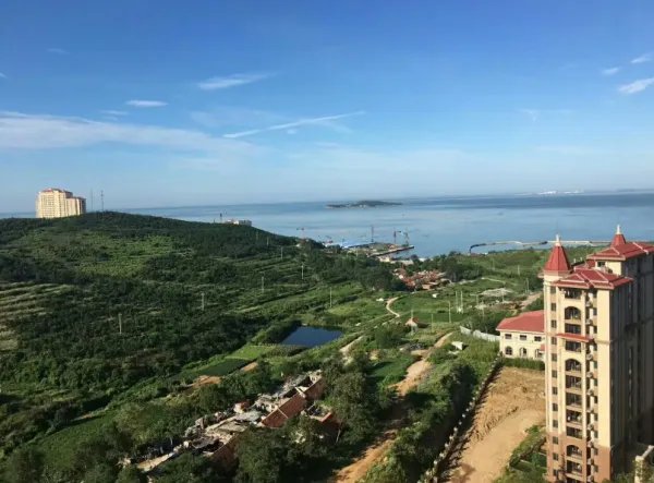 海景房5万一套!山东乳山跌成海边鹤岗,造成其房价下跌的原因是什么?