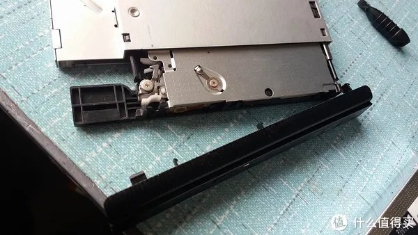 固态攻坚战:DELL 戴尔 INSPIRON N4050升级固态硬盘教程